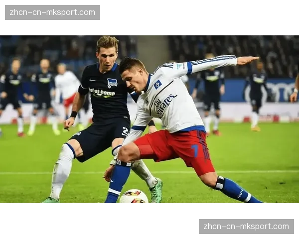 汉堡场均抢断16.3次拦截11.5次，奥格斯堡中场拦截能力更优